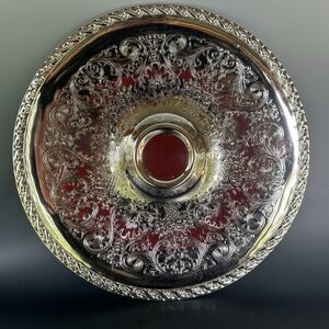 Vintage International Silver Co silverplate chip and dip platter center 12’’